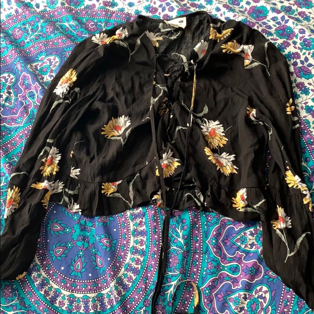 Cropped flowy floral lace up long sleeve top
